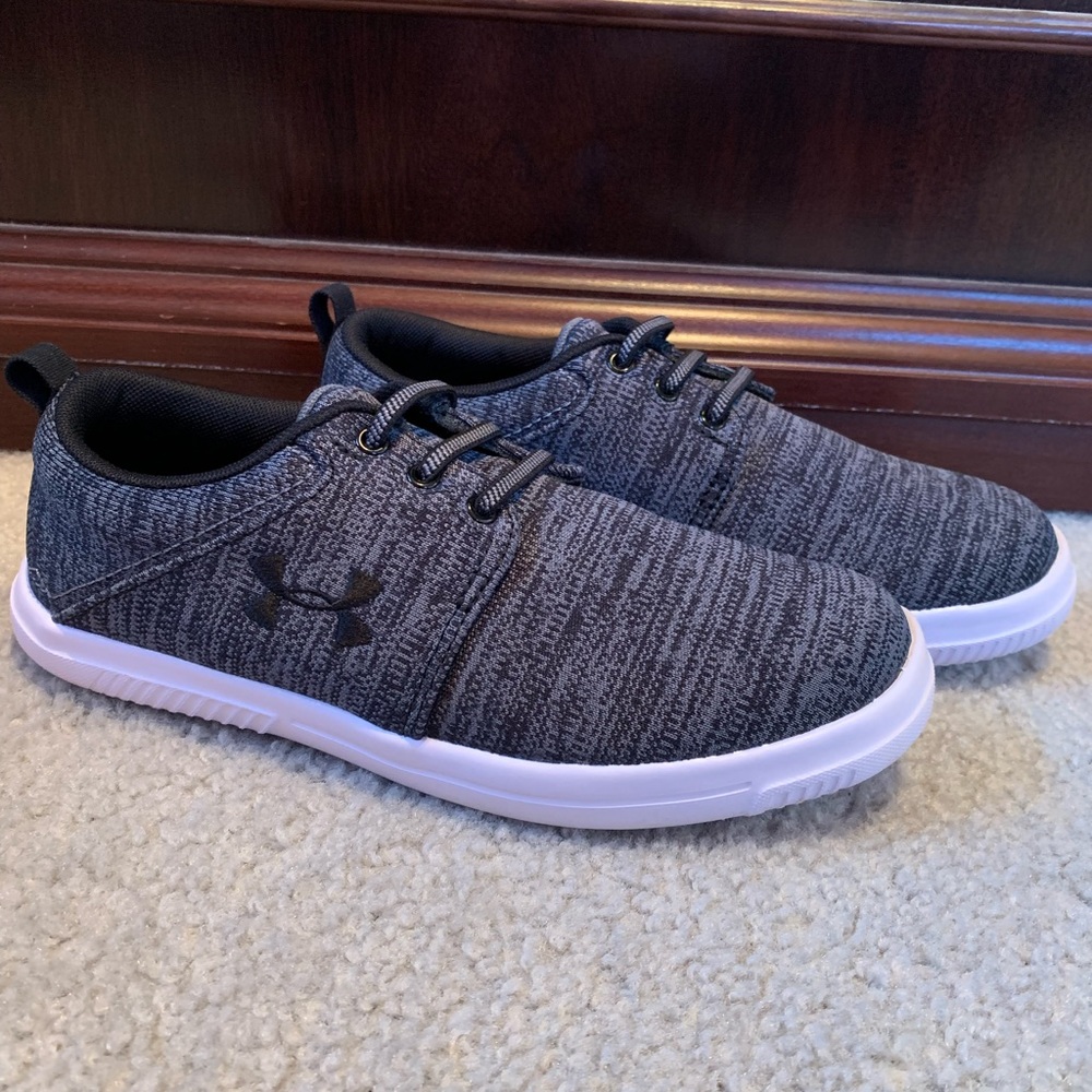 Unisex Under Armour Slip On Shoes Size 4Y NEW!